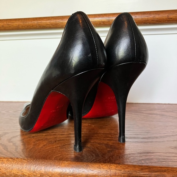 Christian Louboutin size 39 1/2 (8 1/2 US) black leather 4” heels. - Picture 5 of 10